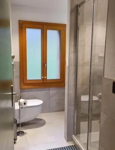 Un Sejour Plein De Charme Aux Posses! * גריון