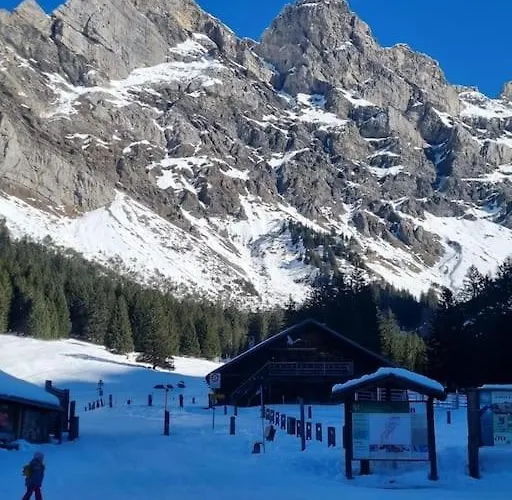 Un Sejour Plein De Charme Aux Posses!
